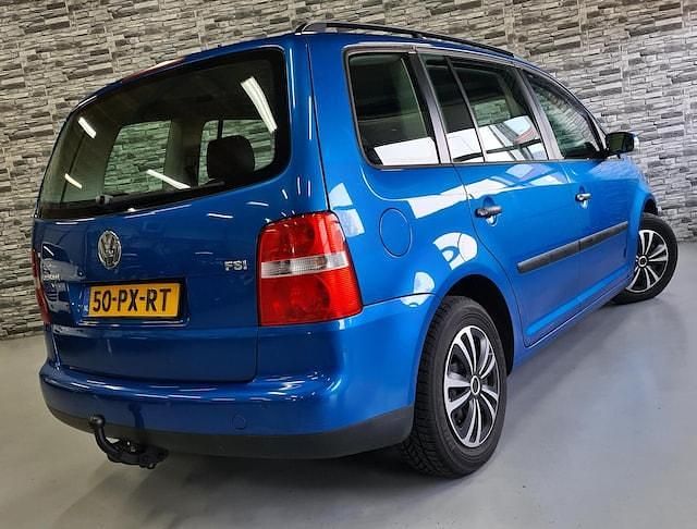 Occasion VW Touran 116 PK (85 kW) 2005 Blauw MPV