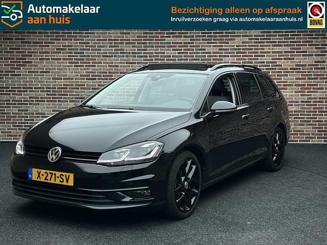 Zwart Gebruikt 2017 VW Golf VII Highline Stationwagen | € 16.995 (Eerlijke prijs) - Afbeelding 1/4