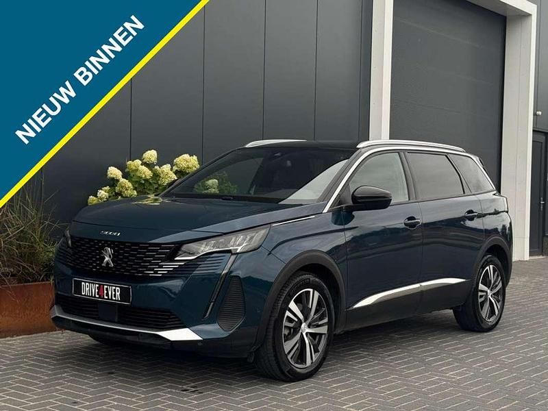 Blauw Gebruikt 2024 Peugeot 5008 Allure MPV | € 32.995 - Afbeelding 1/4
