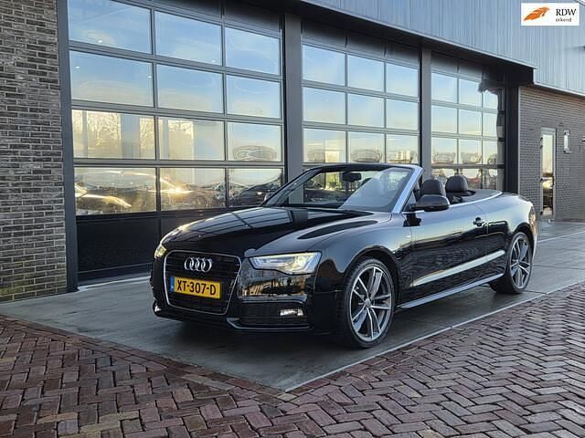 Zwart Occasion 2014 Audi A5 Cabriolet S-Line Cabriolet | € 16.975 (Eerlijke prijs) - Afbeelding 1/4