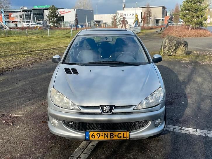 Occasion Peugeot 206 CC 108 PK (79 kW) 2003 Cabriolet