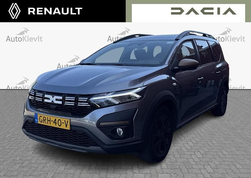 Occasion Dacia Jogger Extreme 111 PK (81 kW) 2024 Grijs MPV