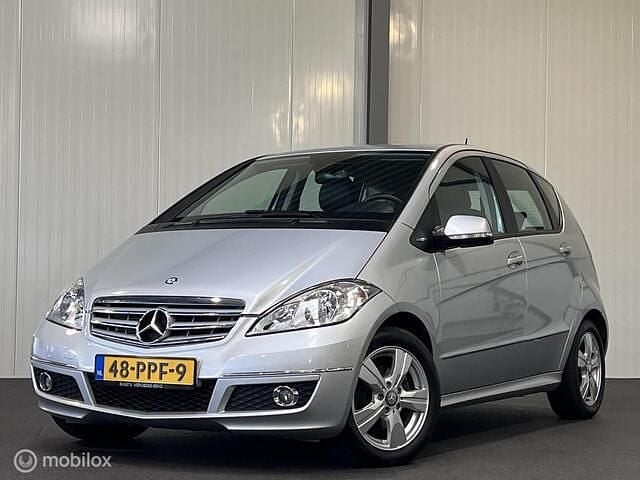 Grijs Gebruikt 2011 Mercedes A160 Business MPV | € 6.945 (Iets duurder) - Afbeelding 1/3