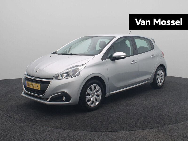 Grijs, metallic lak Gebruikt 2017 Peugeot 208 Hatchback | € 8.440 (Eerlijke prijs) - Afbeelding 1/4
