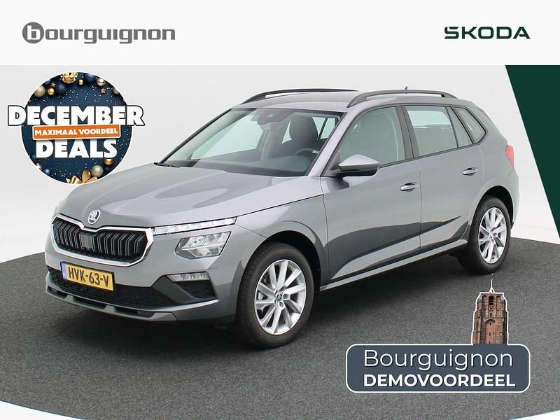 Grijs Nieuw 2025 Skoda Kamiq Selection SUV | € 28.820 (Duur) - Afbeelding 1/4