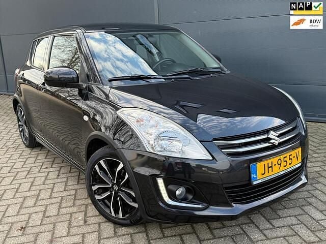 Zwart Occasion 2016 Suzuki Swift Style Hatchback | € 7.495 (Eerlijke prijs) - Afbeelding 1/4