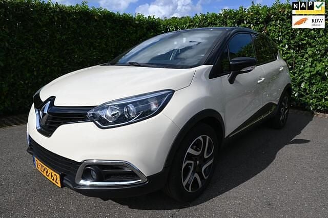 Wit Gebruikt 2015 Renault Captur Dynamique SUV | € 9.450 (Eerlijke prijs) - Afbeelding 1/4