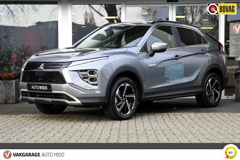 Grijs Occasion 2022 Mitsubishi Eclipse Cross Intense+ SUV | € 26.845 (Eerlijke prijs) - Afbeelding 1/4