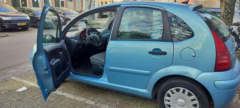 Blauw Occasion 2005 Citroën C3 Hatchback | € 900 (Goede deal) - Afbeelding 1/1