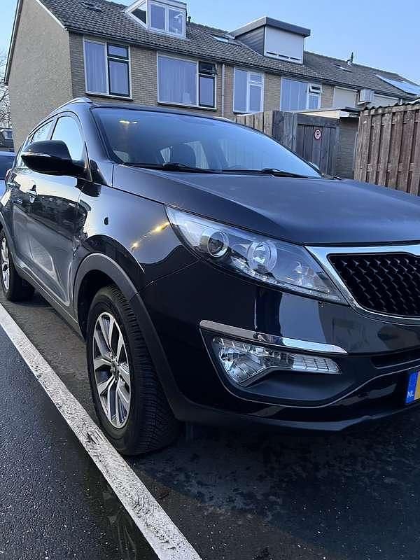 Occasion 2014 Kia Sportage Attract SUV | € 11.750 (Iets duurder) - Afbeelding 1/4
