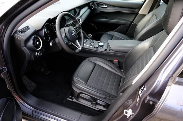 Occasion Alfa Romeo Stelvio Super 180 PK (132 kW) 2019 Grijs (metallic) SUV