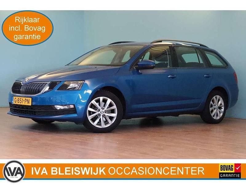 Blauw Gebruikt 2019 Skoda Octavia Business Line Stationwagen | € 15.750 (Eerlijke prijs) - Afbeelding 1/3