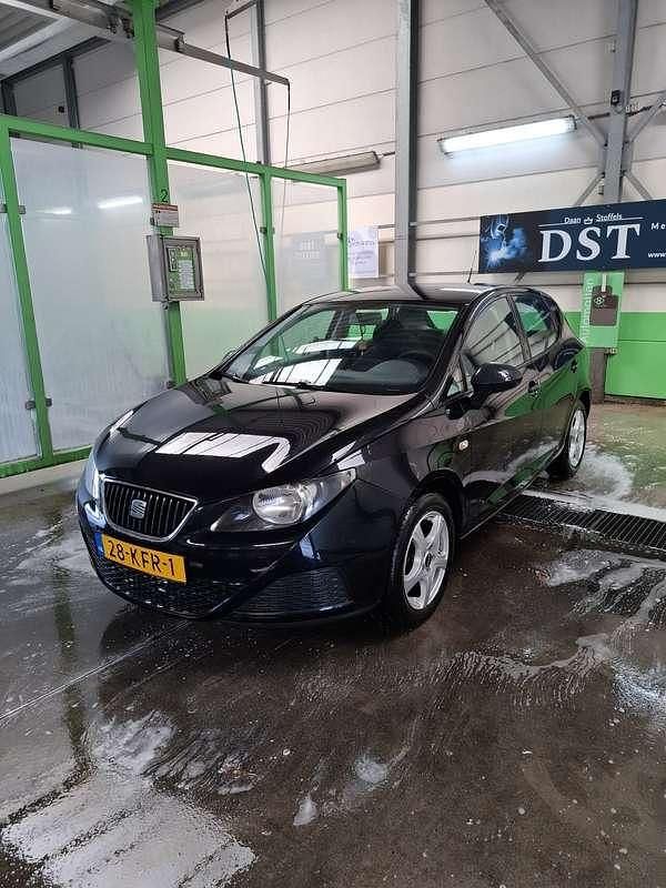 Zwart Gebruikt 2009 Seat Ibiza MPV | € 4.500 (Duur) - Afbeelding 1/3