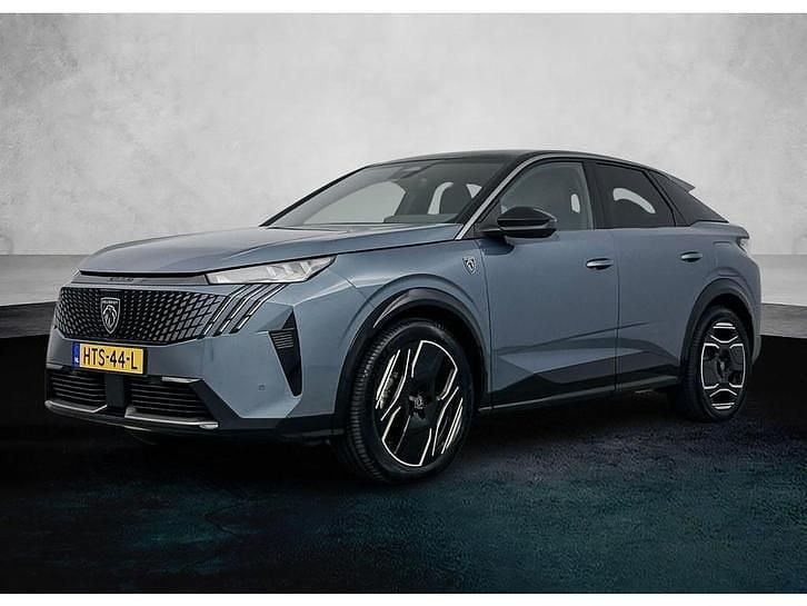 Blauw Gebruikt 2025 Peugeot e-3008 Avantage SUV | € 42.920 - Afbeelding 1/4