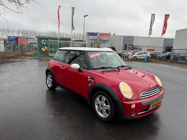 Occasion Mini ONE 90 PK (66 kW) 2005 Rood Hatchback