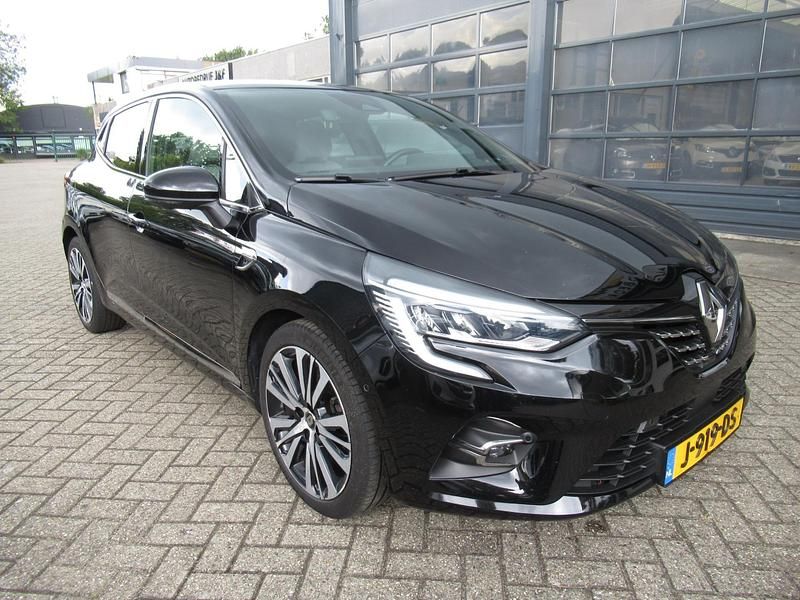 Occasion Renault Clio V Initiale Paris 101 PK (74 kW) 2020 Zwart Hatchback