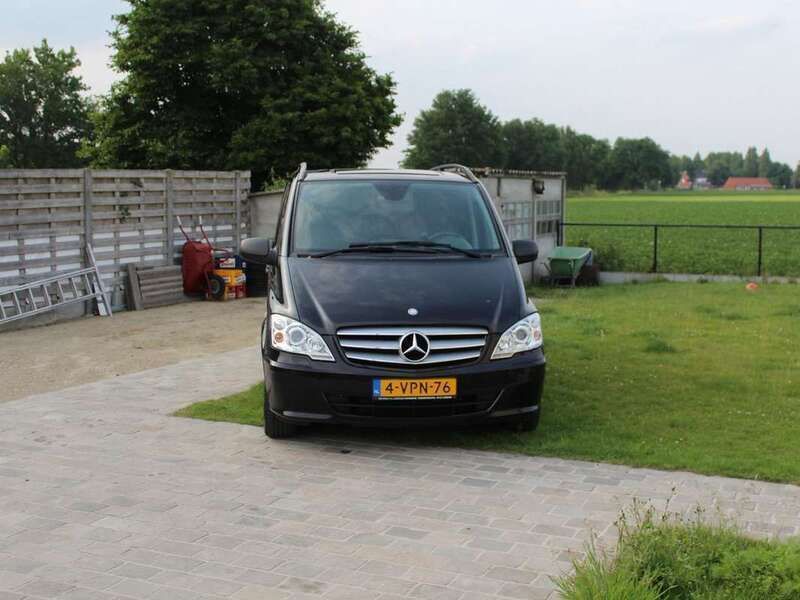 Zwart Gebruikt 2011 Mercedes Vito MPV | € 7.500 (Super prijs) - Afbeelding 1/4