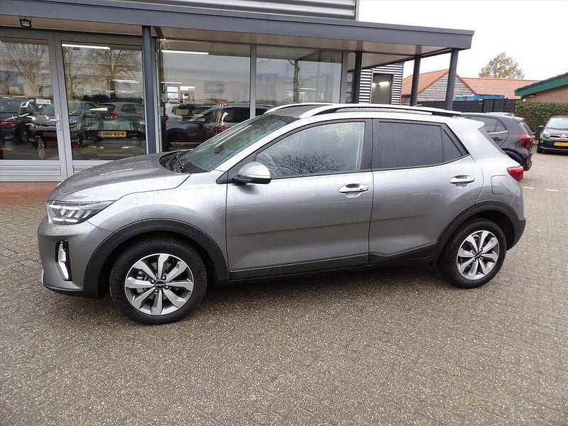 Occasion Kia Stonic Turbo 99 PK (72 kW) 2024 Grijs (metallic) SUV