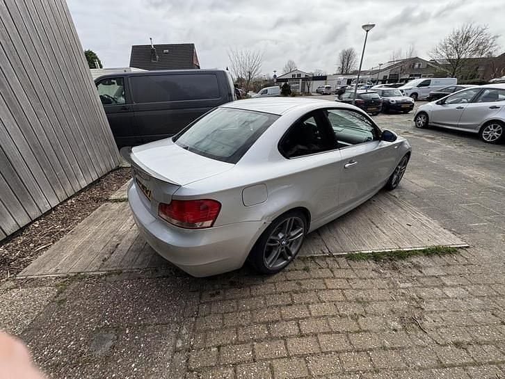 Gebruikt 2008 BMW 123 Hatchback | € 6.900 - Afbeelding 1/4
