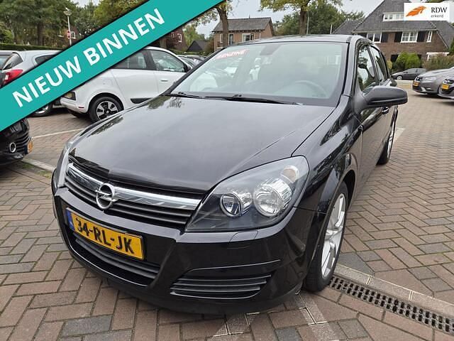 Zwart Gebruikt 2005 Opel Astra Elegance Hatchback | € 1.599 (Goede deal) - Afbeelding 1/4