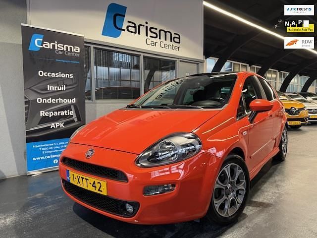 Oranje Occasion 2014 Fiat Punto Evo Lounge Hatchback | € 4.900 (Eerlijke prijs) - Afbeelding 1/4