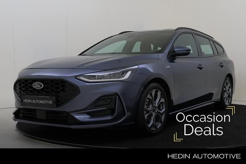 Blauw Occasion 2023 Ford Focus ST-Line Stationwagen | € 23.950 (Goede deal) - Afbeelding 1/4