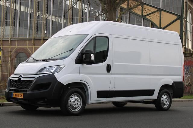 Wit Occasion 2024 Citroën Jumper MPV | € 18.945 (Super prijs) - Afbeelding 1/4