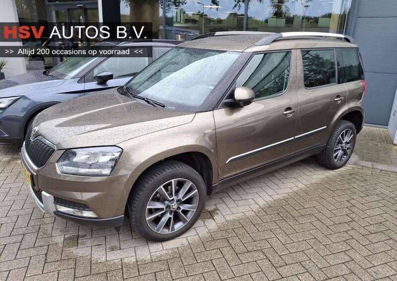 Bruin Gebruikt 2015 Skoda Yeti Outdoor SUV | € 7.650 (Eerlijke prijs) - Afbeelding 1/3
