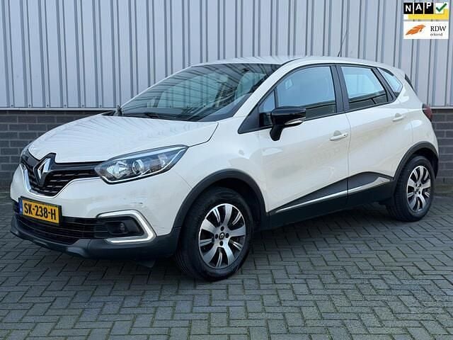 Wit Occasion 2018 Renault Captur Zen SUV | € 10.395 (Goede deal) - Afbeelding 1/4