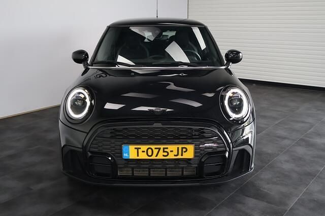 Occasion Mini John Cooper Works 136 PK (100 kW) 2023 Zwart Hatchback
