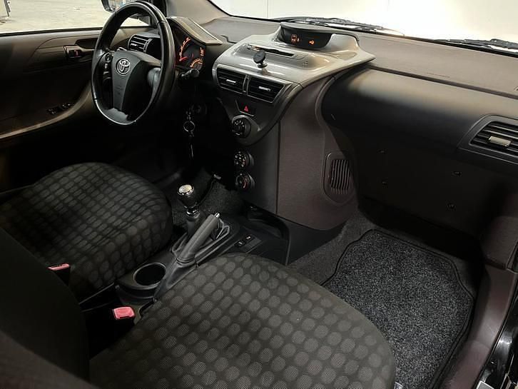 Occasion Toyota iQ 68 PK (50 kW) 2010 Hatchback