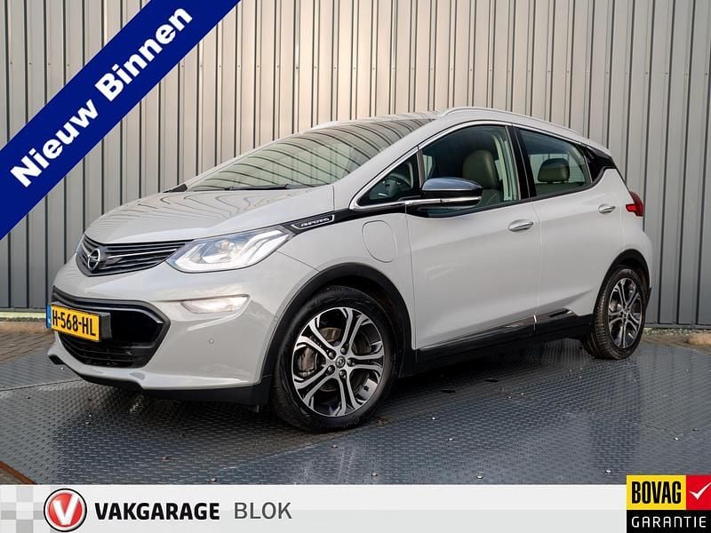 Grijs Occasion 2020 Opel Ampera Business Hatchback | € 12.945 (Goede deal) - Afbeelding 1/4