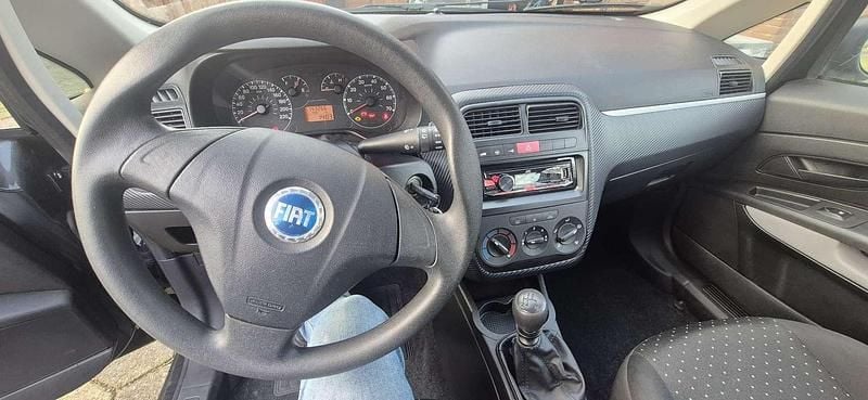 Occasion Fiat Punto Active 65 PK (47 kW) 2007 Zwart MPV