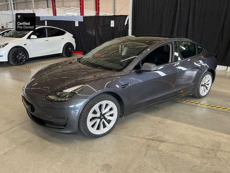 Grijs Gebruikt 2021 Tesla Model 3 Long Range Sedan | € 33.400 (Duur) - Afbeelding 1/4