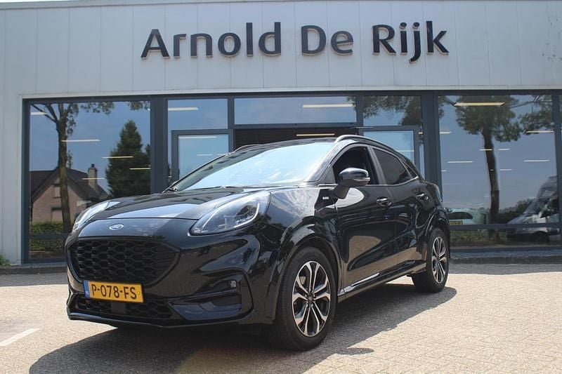 Zwart Gebruikt 2021 Ford Puma ST-Line SUV | € 20.950 (Eerlijke prijs) - Afbeelding 1/2