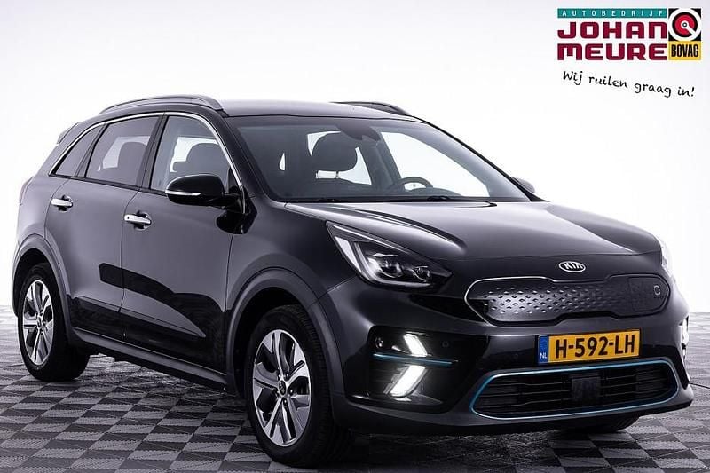 Zwart Gebruikt 2020 Kia e-Niro SUV | € 20.990 (Super prijs) - Afbeelding 1/4