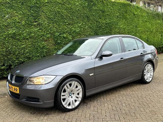 Occasion BMW 318 Executive 129 PK (94 kW) 2006 Grijs Sedan