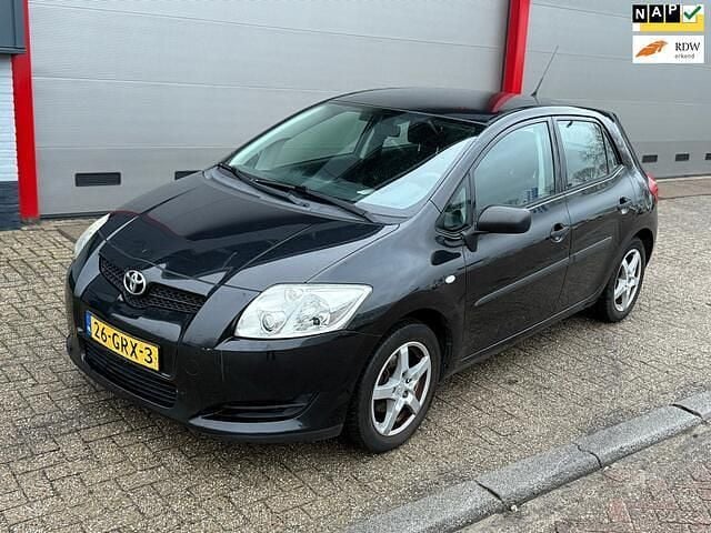 Zwart Occasion 2008 Toyota Auris Terra Hatchback | € 2.499 (Super prijs) - Afbeelding 1/4