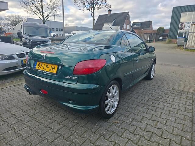 Occasion Peugeot 206 CC Roland Garros 109 PK (80 kW) 2003 Groen Cabriolet