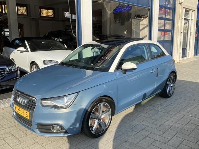 Blauw Gebruikt 2011 Audi A1 S-Line Hatchback | € 6.399 (Eerlijke prijs) - Afbeelding 1/4
