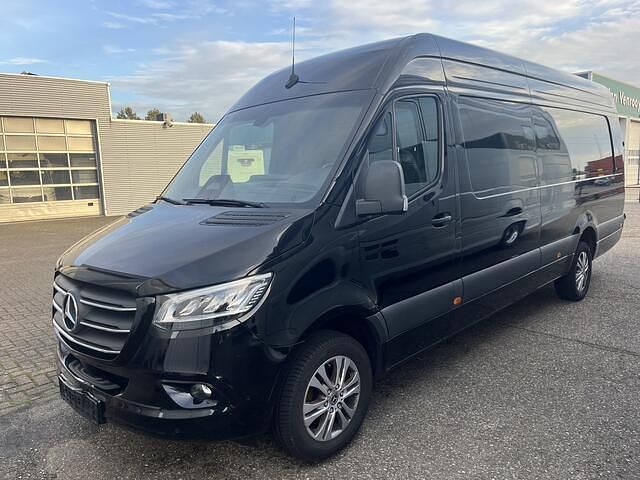 Occasion Mercedes Sprinter 189 PK (139 kW) 2024 Zwart Van