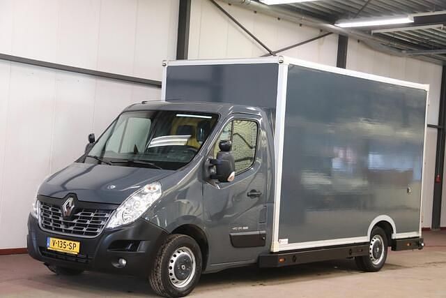 Grijs Occasion 2018 Renault Master Van | € 17.900 (Duur) - Afbeelding 1/4