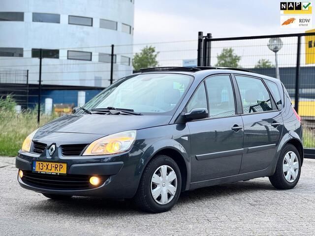 Grijs, metallic lak Gebruikt 2007 Renault Scénic II Business MPV | € 1.795 (Eerlijke prijs) - Afbeelding 1/4