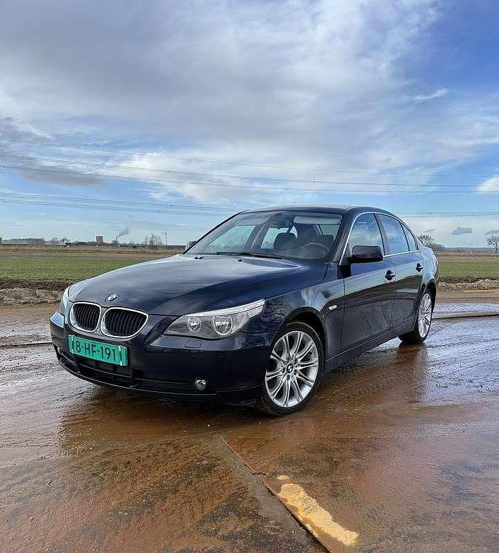 Blauw Occasion 2005 BMW 520 Executive Sedan | € 4.299 (Goede deal) - Afbeelding 1/4