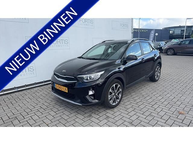 Zwart Gebruikt 2019 Kia Stonic SUV | € 12.600 (Eerlijke prijs) - Afbeelding 1/4