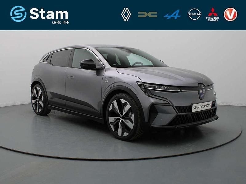 Gris schiste kqg (grijs metallic) Gebruikt 2022 Renault Mégane Techno Hatchback | € 25.990 (Goede deal) - Afbeelding 1/4