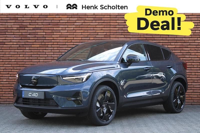 Blauw Gebruikt 2025 Volvo EC40 Plus SUV | € 51.950 (Iets duurder) - Afbeelding 1/4