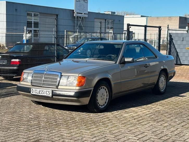 Occasion Mercedes 230 1987 Coupé