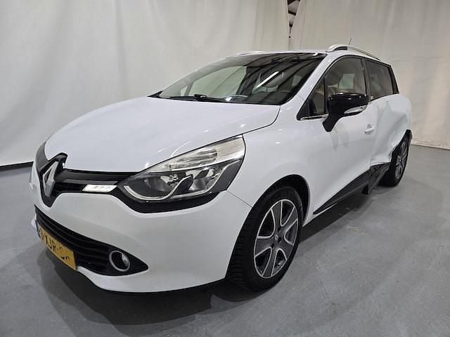 Occasion Renault Clio GrandTour Night&Day 90 PK (66 kW) 2014 Wit Stationwagen