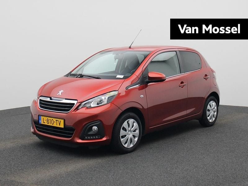 Rood Gebruikt 2021 Peugeot 108 Active Hatchback | € 10.440 (Eerlijke prijs) - Afbeelding 1/4